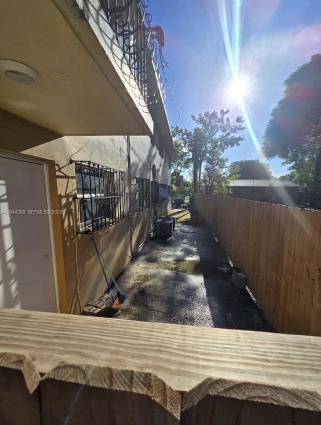 2835 NW 22nd Ave, Miami, FL 33142 Photo