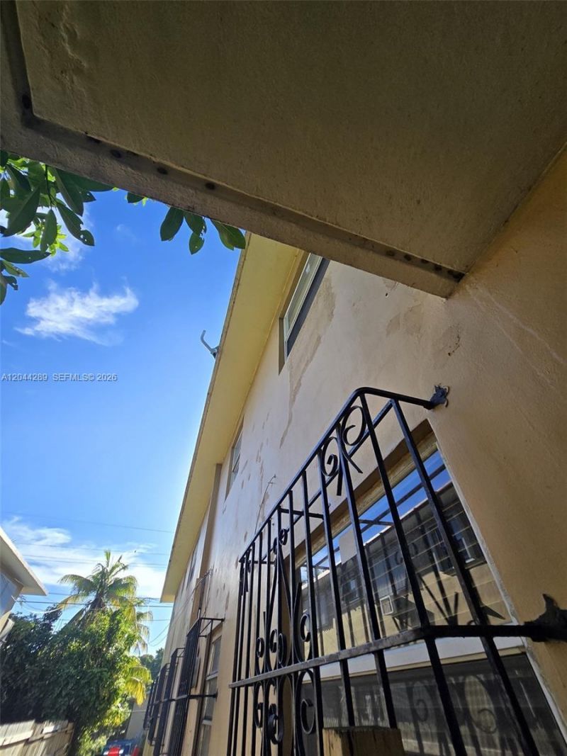 2835 NW 22nd Ave, Miami, FL 33142 Photo