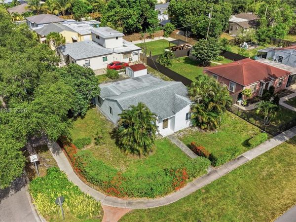 12475 NW 10th Ave , North Miami, FL 33168