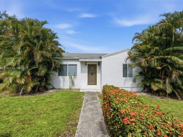 12475 NW 10th Ave, North Miami, FL 33168