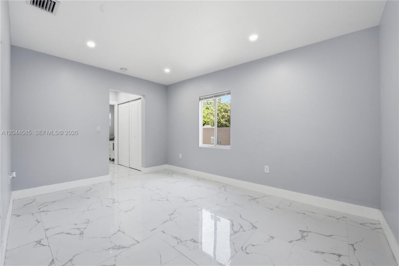 12475 NW 10th Ave, North Miami, FL 33168 Photo