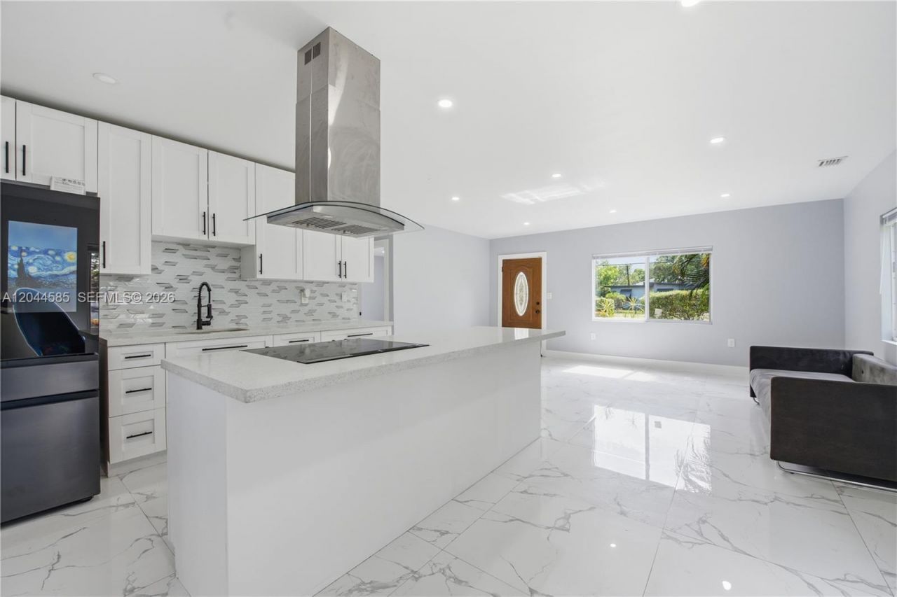 12475 NW 10th Ave, North Miami, FL 33168 Photo