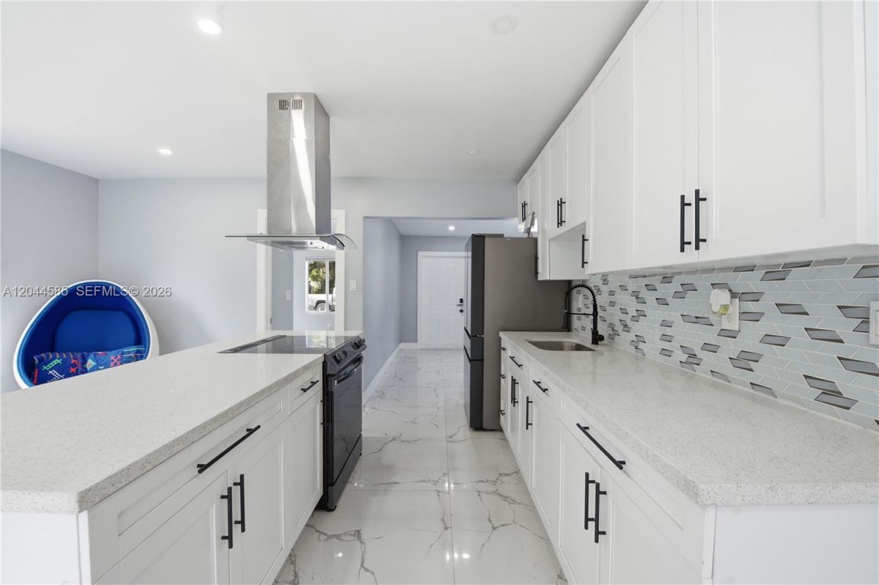 12475 NW 10th Ave, North Miami, FL 33168 Photo