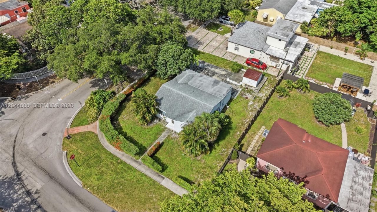 12475 NW 10th Ave, North Miami, FL 33168 Photo