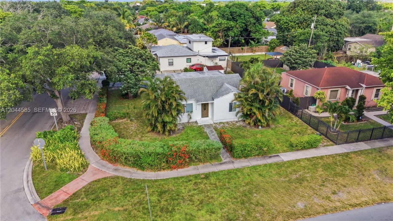 12475 NW 10th Ave, North Miami, FL 33168 Photo