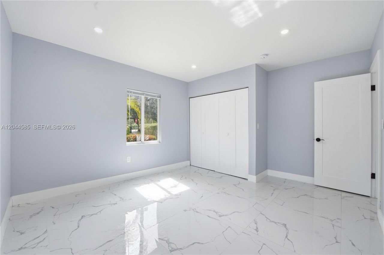 12475 NW 10th Ave, North Miami, FL 33168 Photo