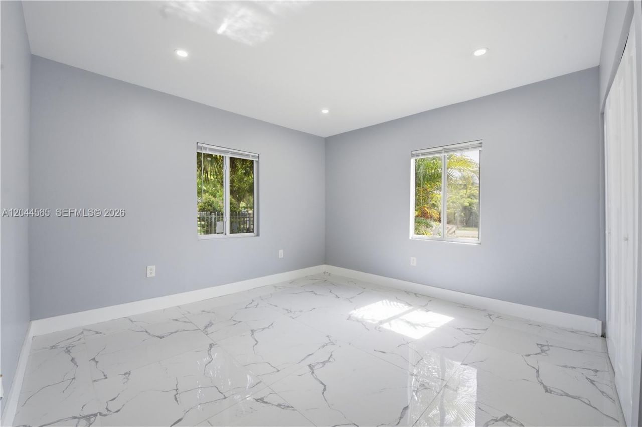 12475 NW 10th Ave, North Miami, FL 33168 Photo