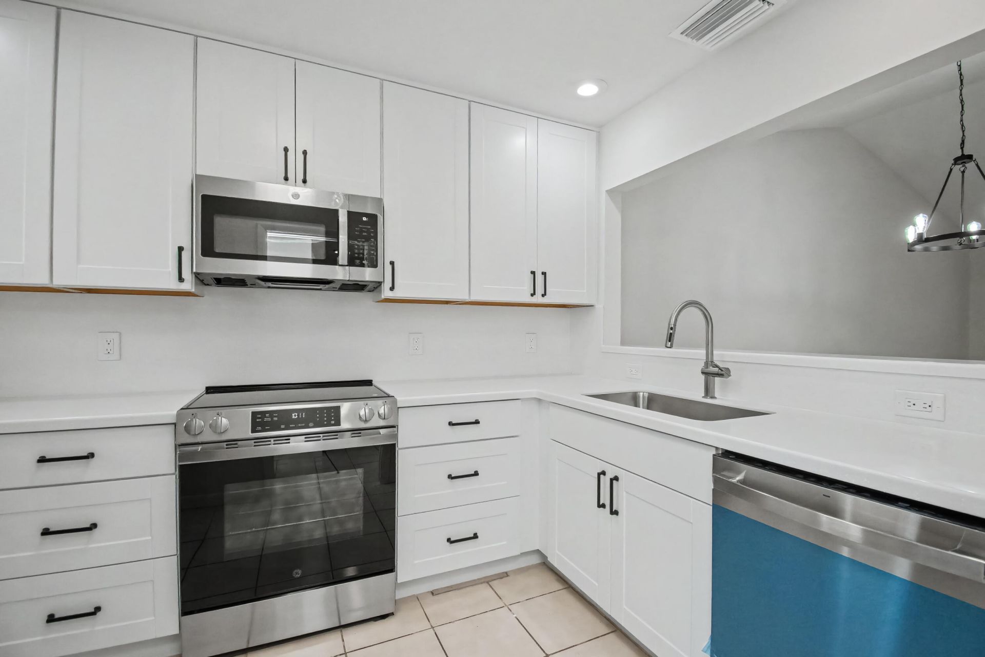 21642 Guadalajara Avenue, Boca Raton, FL 33433 Photo