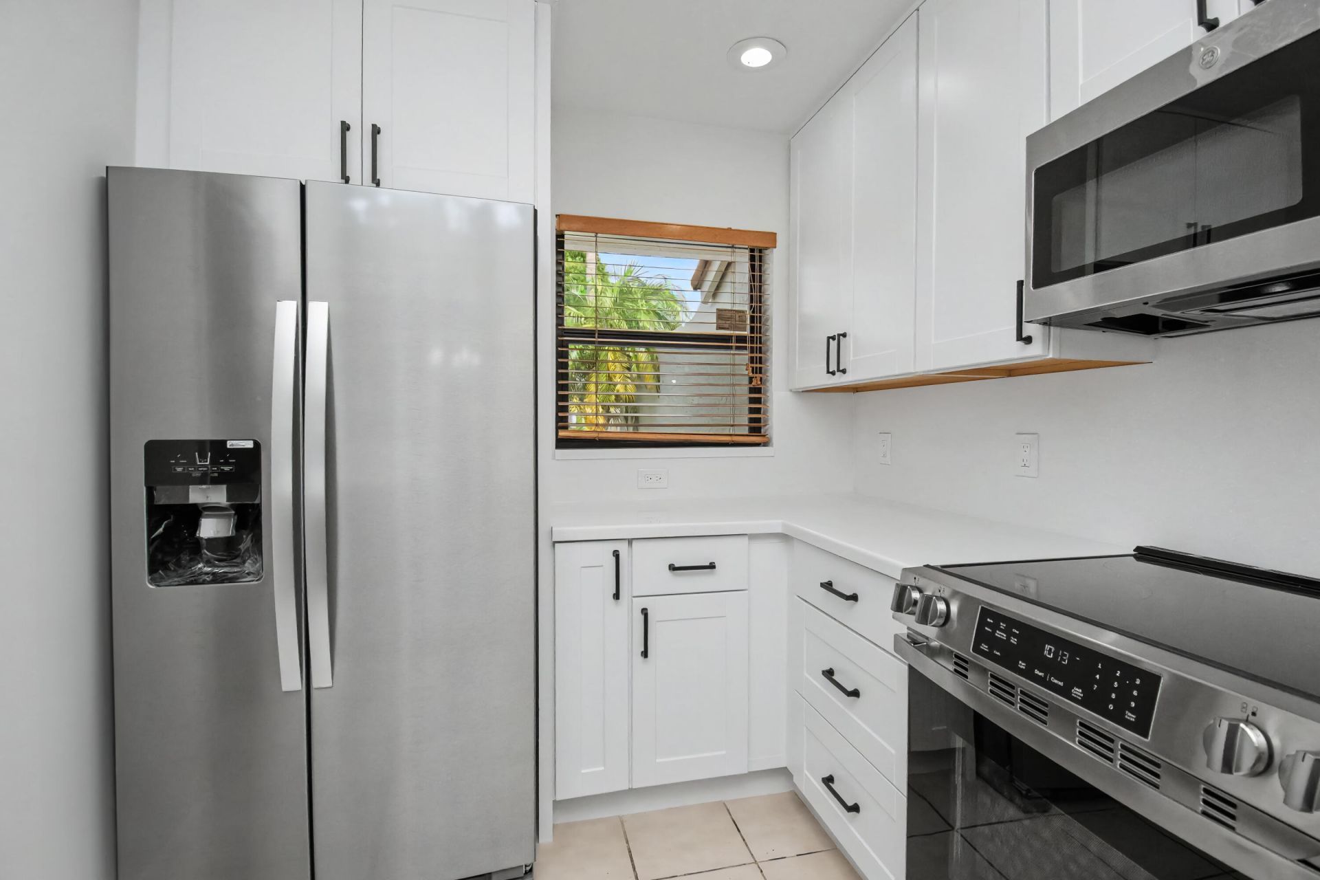 21642 Guadalajara Avenue, Boca Raton, FL 33433 Photo