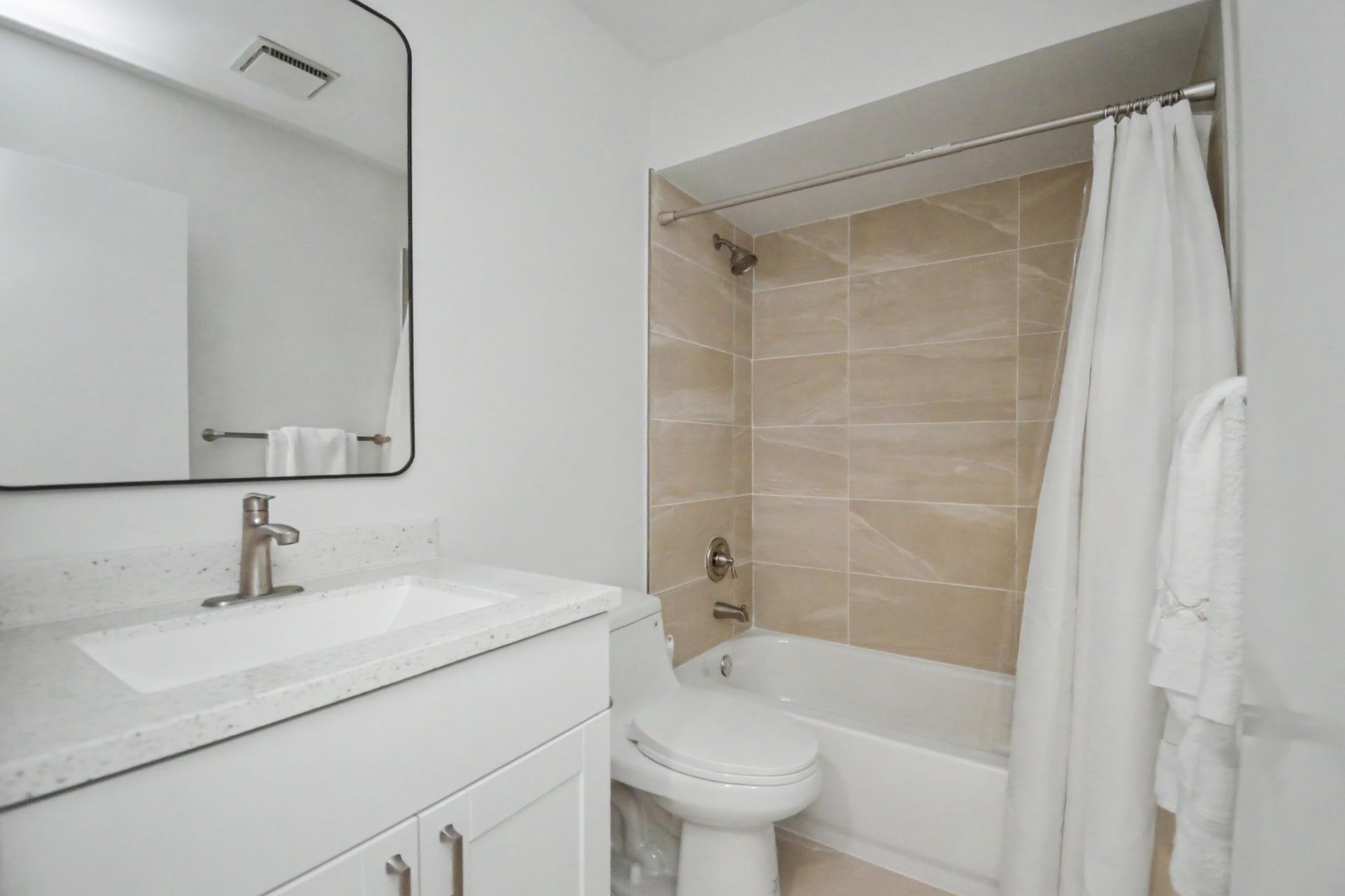 21642 Guadalajara Avenue, Boca Raton, FL 33433 Photo