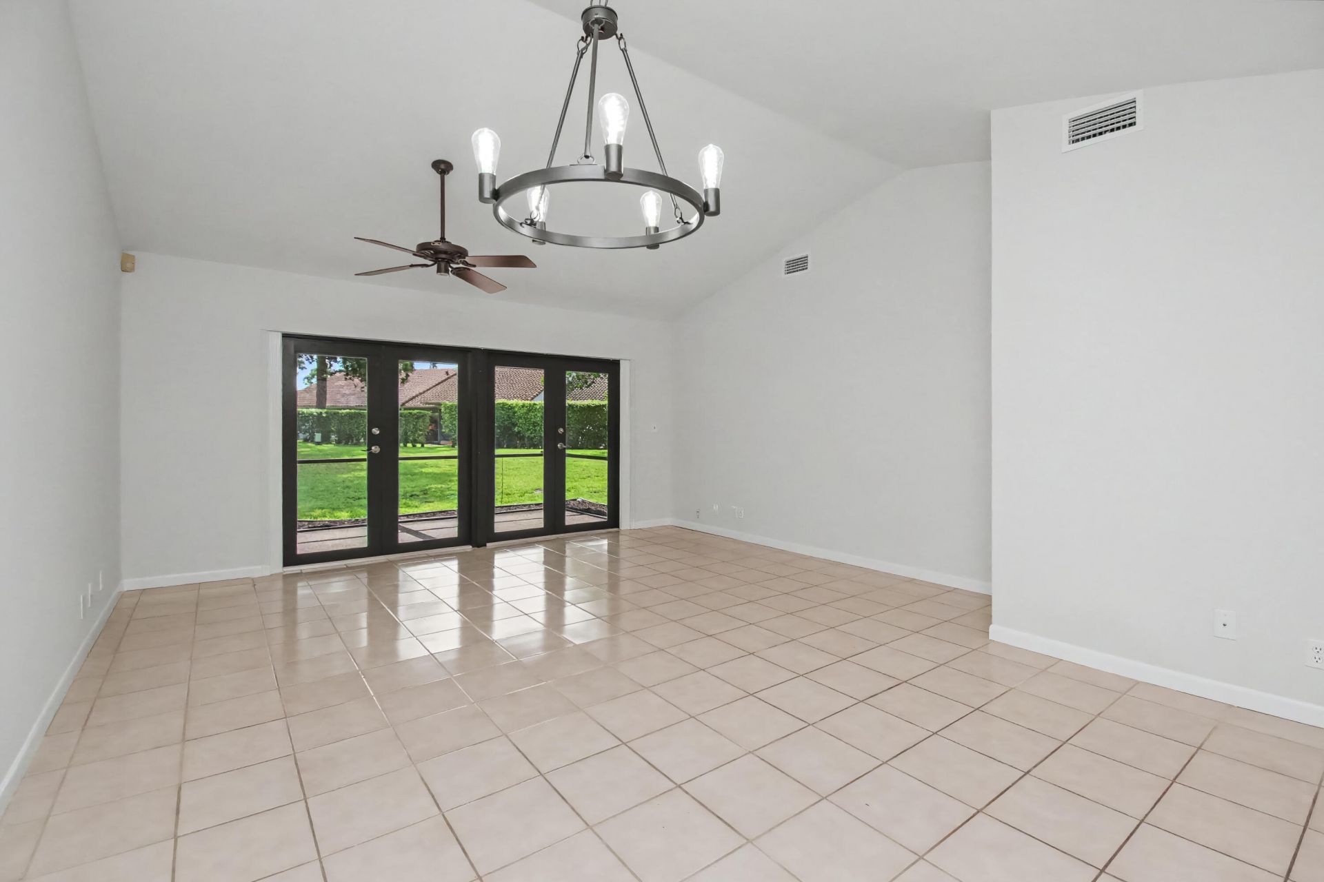 21642 Guadalajara Avenue, Boca Raton, FL 33433 Photo