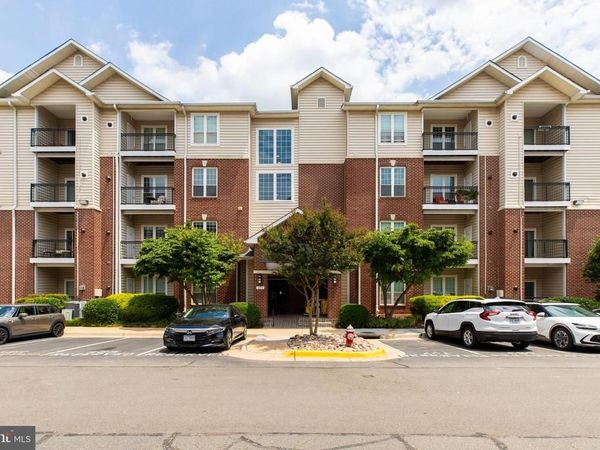 1571 SPRING GATE DRIVE, Unit 6106, MCLEAN, VA 22102