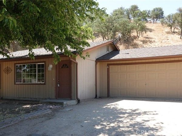 7950 Blue Moon Road, Paso Robles, CA 93446