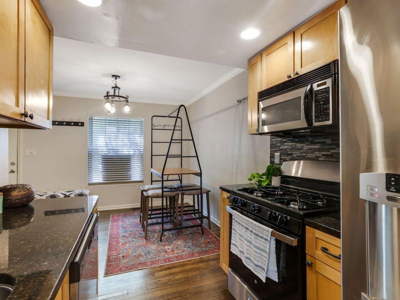2564 Shore Line Lane, Columbus, OH 43221 Photo 13