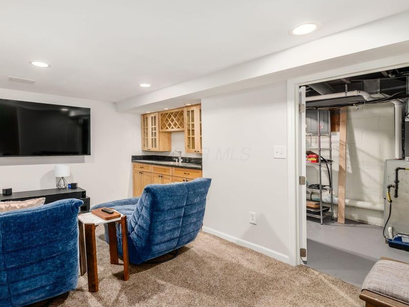 2564 Shore Line Lane, Columbus, OH 43221 Photo 16