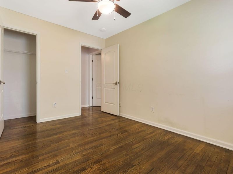 2564 Shore Line Lane, Columbus, OH 43221 Photo 25