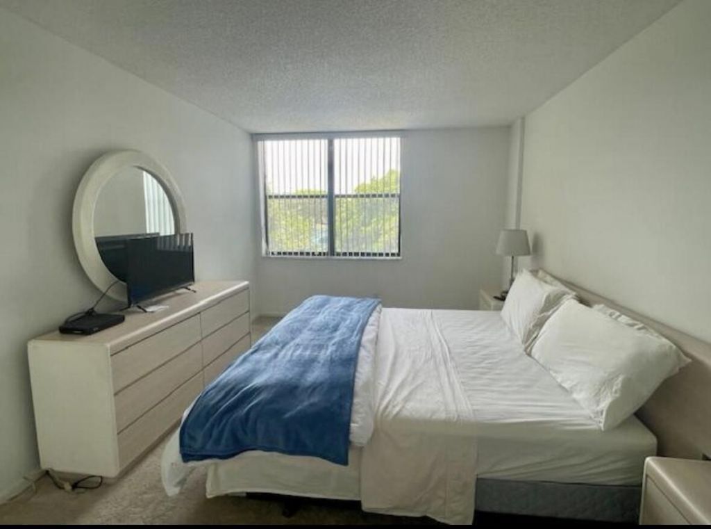 600 Egret Circle, Unit 7305, Delray Beach, FL 33444 Photo