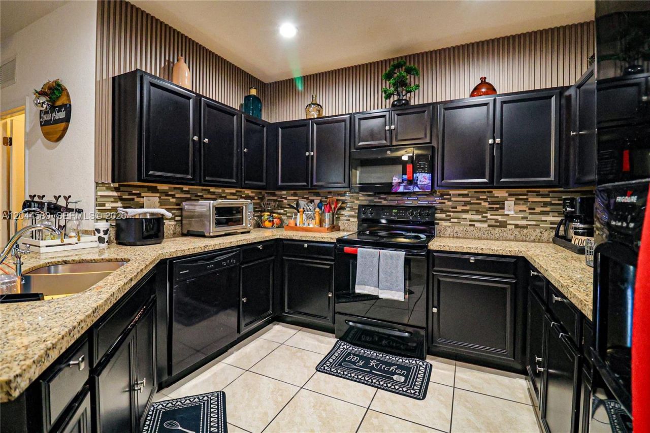 24623 SW 115th Ct , Homestead, FL 33032 Photo