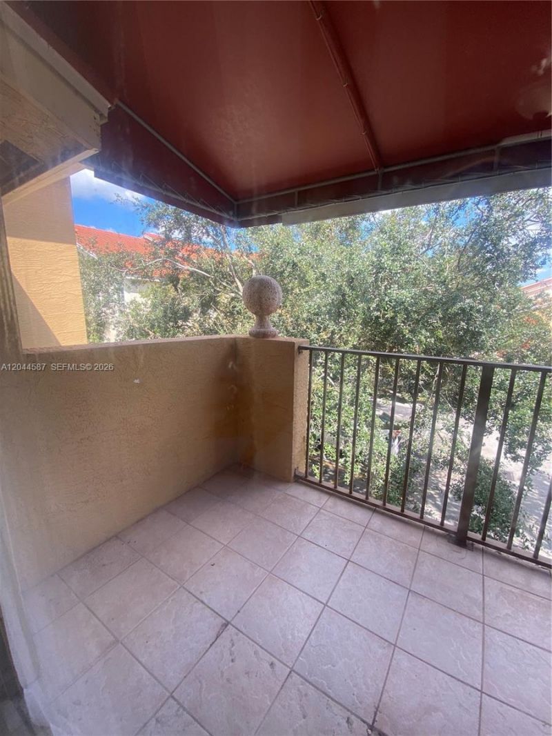 4081 San Marino Blvd, Unit 303, West Palm Beach, FL 33409 Photo