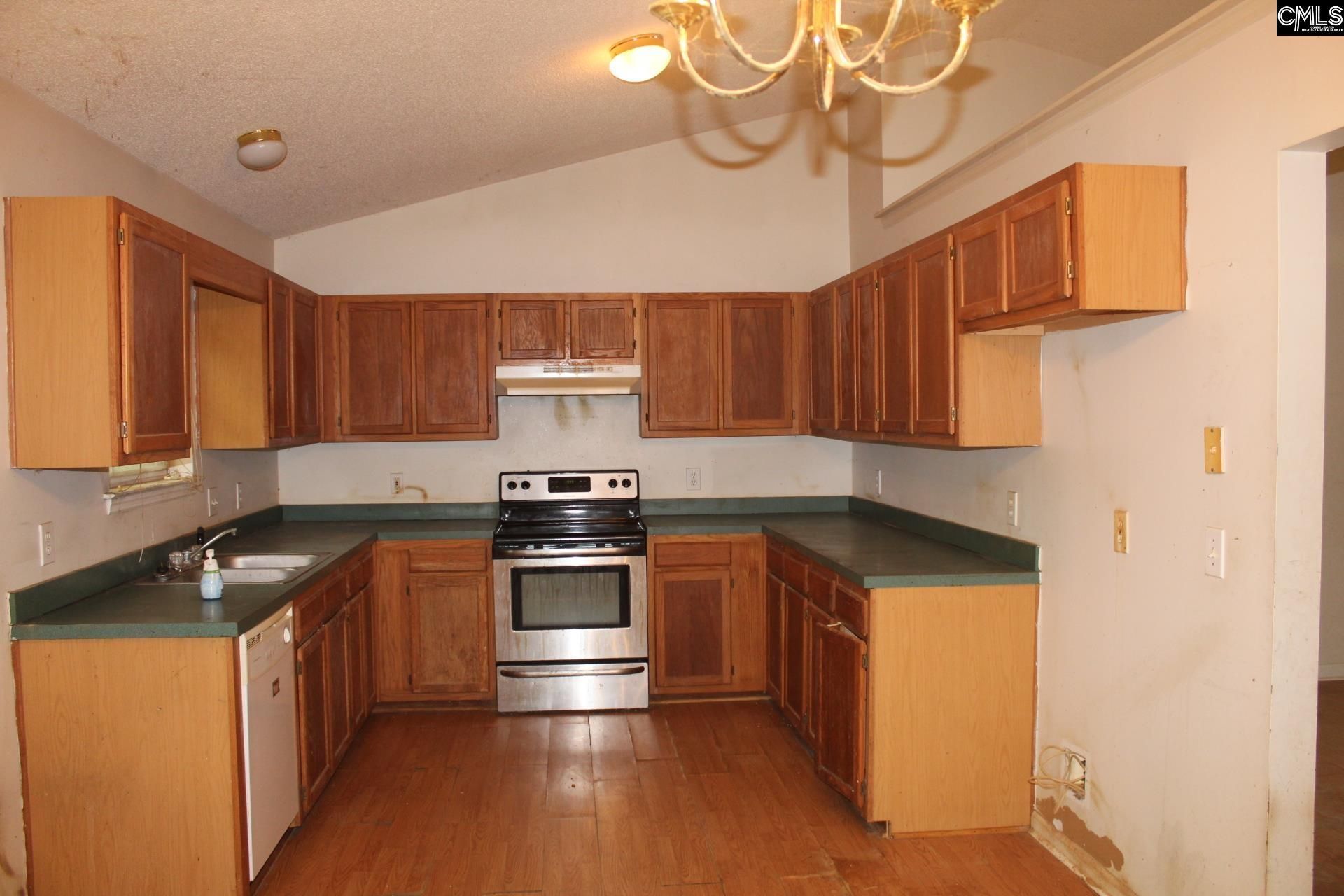 14 Holliston Court Photo 10