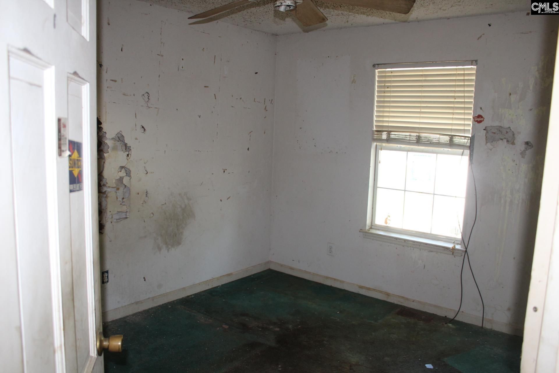 14 Holliston Court Photo 17