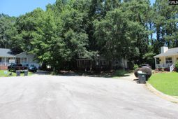 14 Holliston Court photo 4