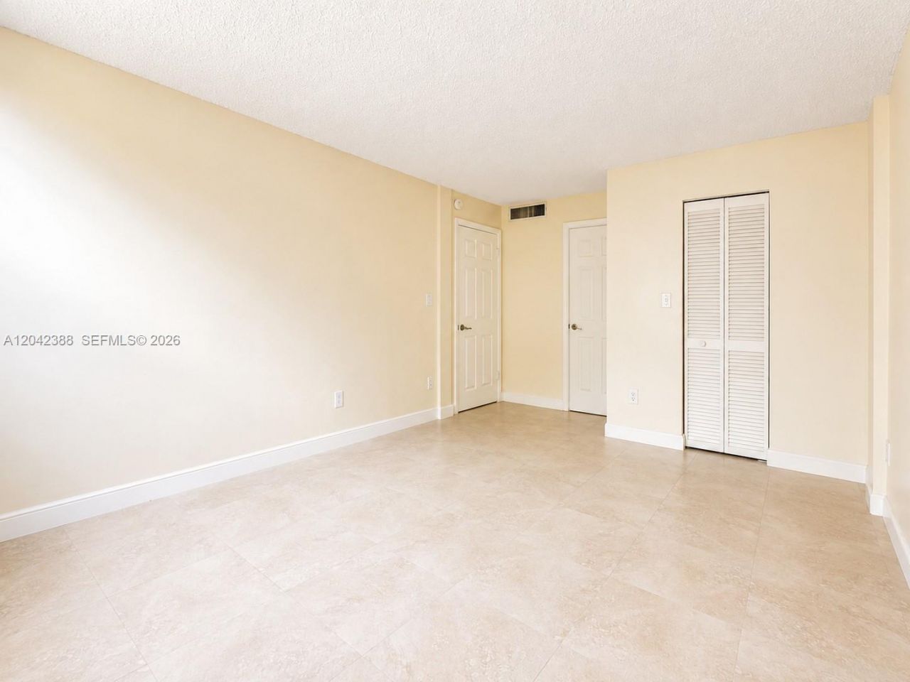 14421 N Kendall Dr, Unit 000, Miami, FL 33186 Photo