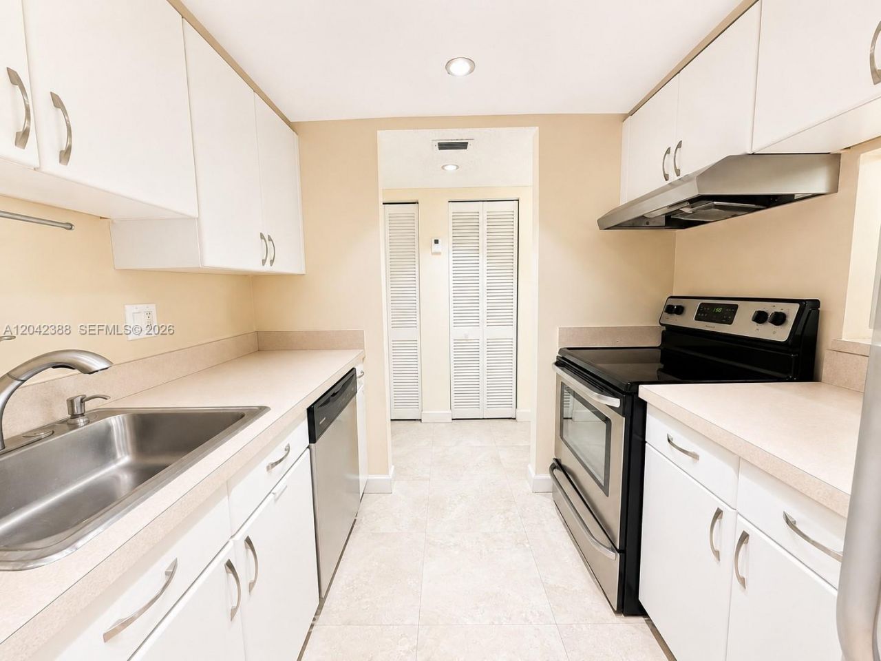 14421 N Kendall Dr, Unit 000, Miami, FL 33186 Photo