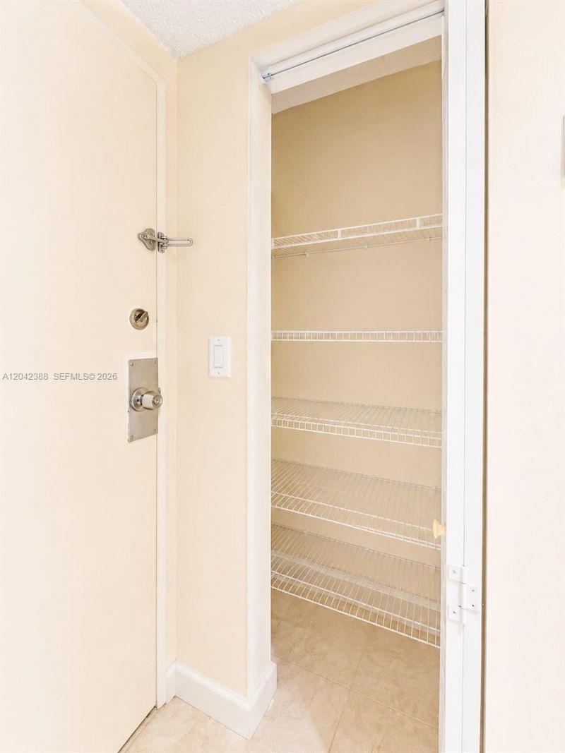 14421 N Kendall Dr, Unit 000, Miami, FL 33186 Photo