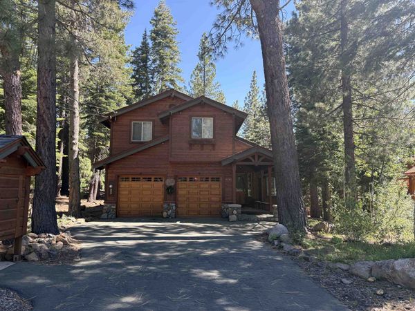 11741 Sitzmark Way, Truckee, CA 96161