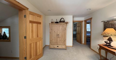 11741 Sitzmark Way, Truckee, CA 96161 Photo