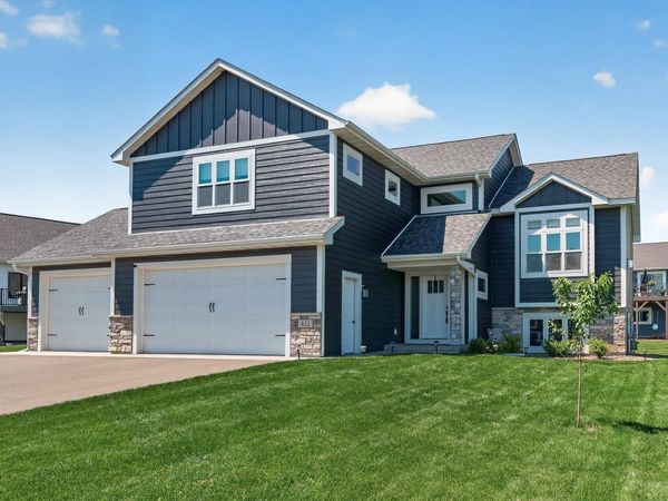 411 Westwood Drive , River Falls, WI 54022