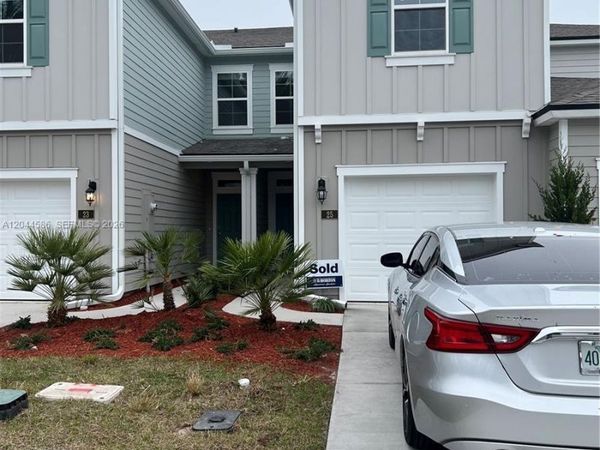 25 Redbud Rd , Palm Coast, FL 32137