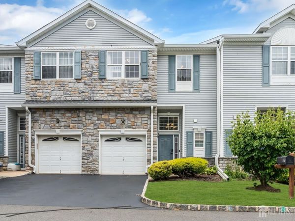 27 Hanna Lane, South Amboy, NJ 08879