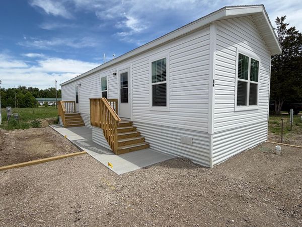 1611 6th Avenue E, Unit A4, Alexandria, MN 56308