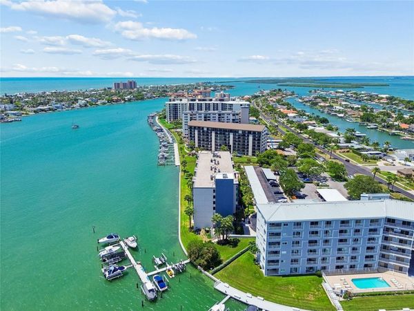644 ISLAND WAY, Unit 405, CLEARWATER, FL 33767