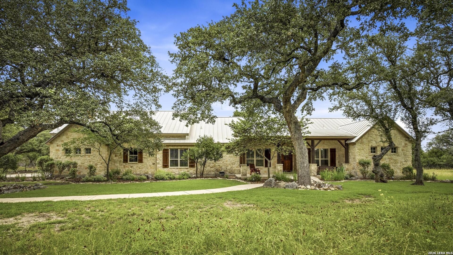 392 Rio Brazos, Boerne, TX 78006 Main Photo