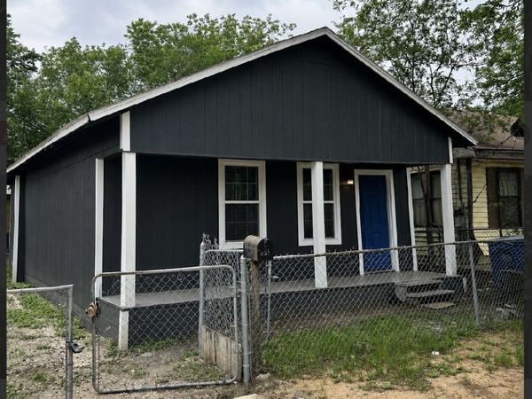 1204 RIVAS ST, San Antonio, TX 78207