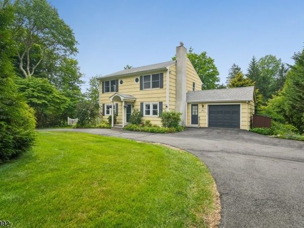 361 North Rd, Chester, NJ 07930