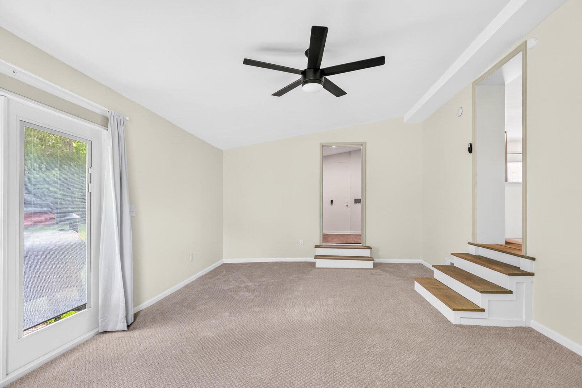504 W Butternut Road Photo 35