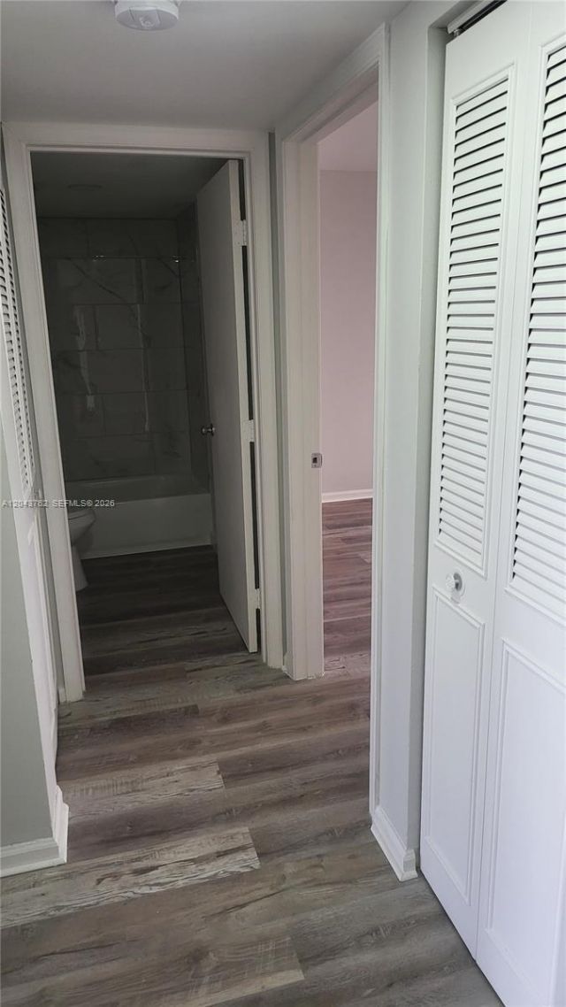 7220 Lake Cir Dr, Unit 406, Margate, FL 33063 Photo