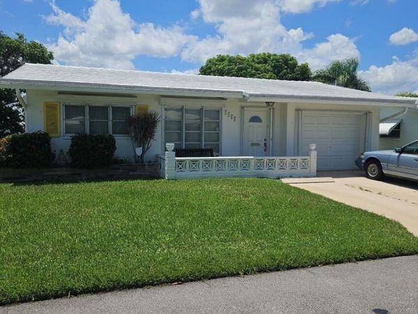 7105 NW 68th Avenue, Tamarac, FL 33321