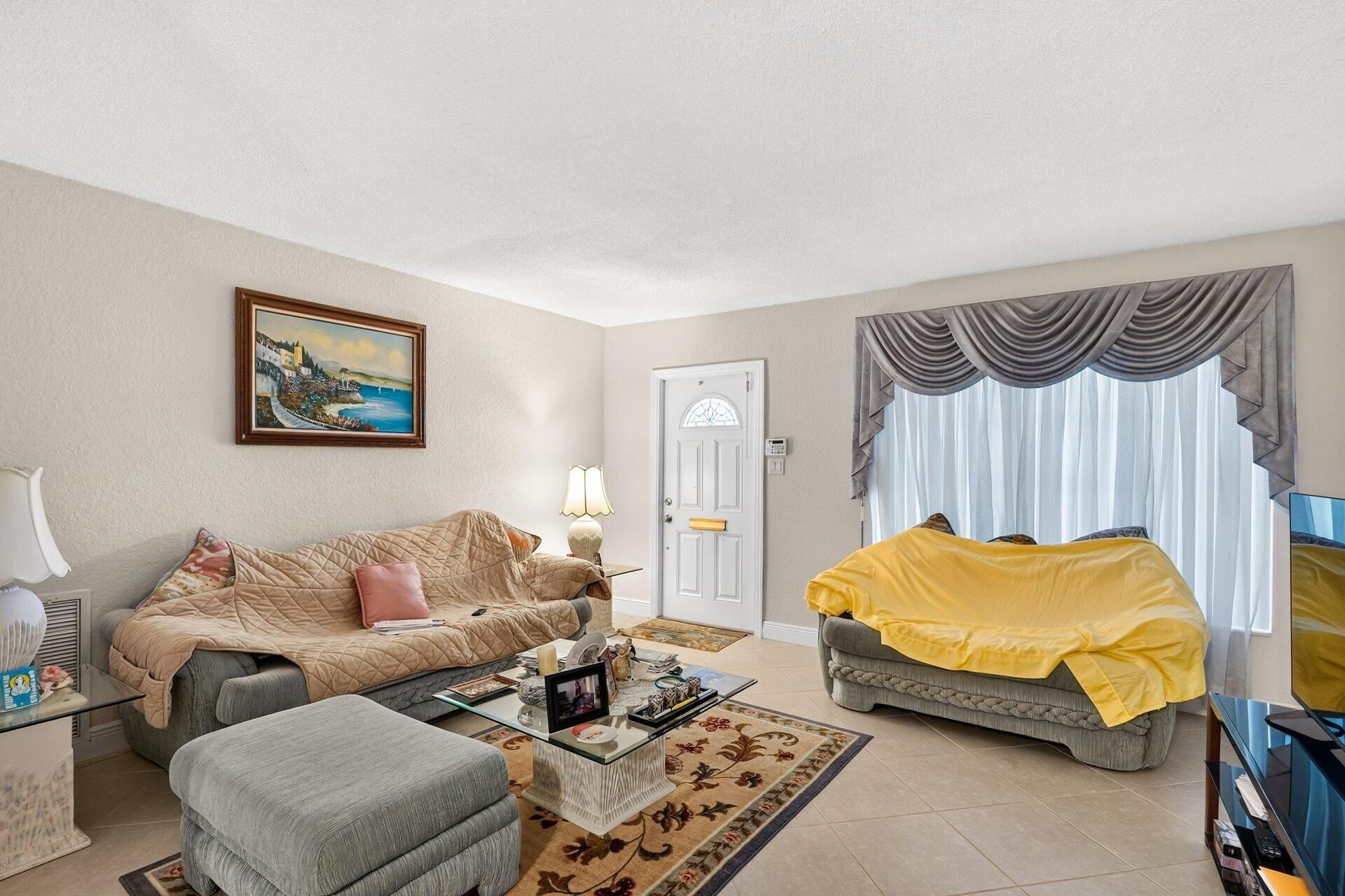 7105 NW 68th Avenue, Tamarac, FL 33321 Photo