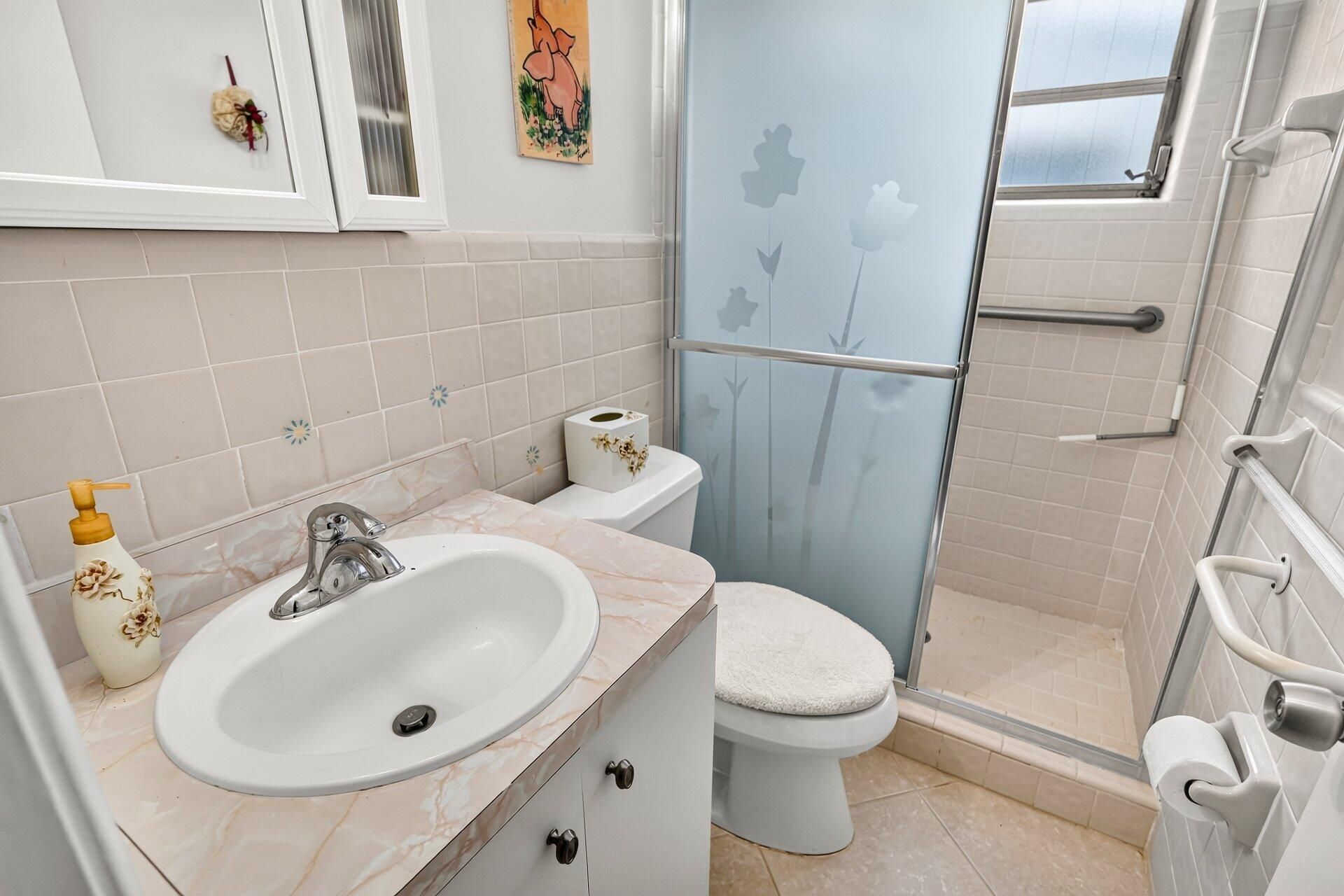 7105 NW 68th Avenue, Tamarac, FL 33321 Photo