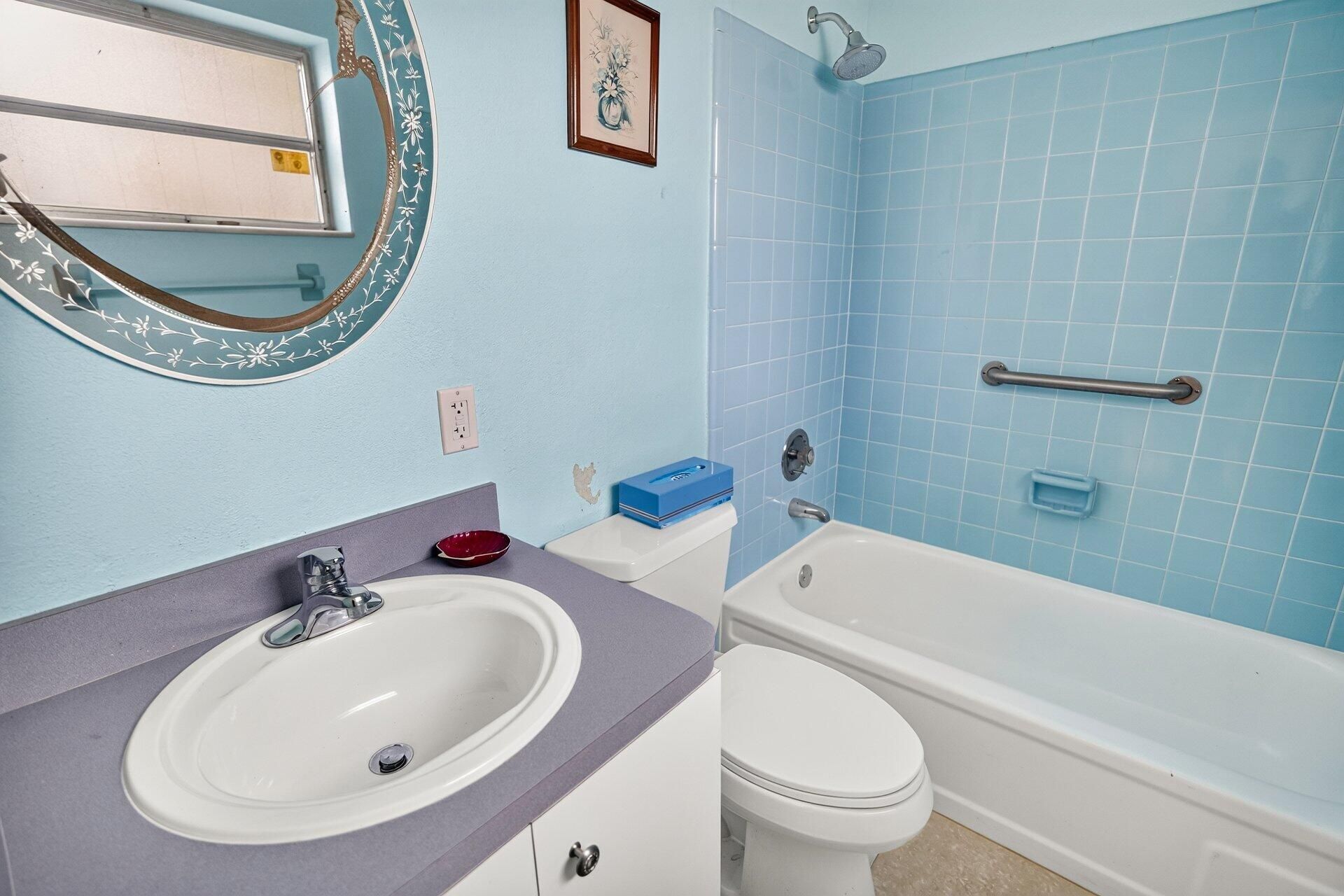 7105 NW 68th Avenue, Tamarac, FL 33321 Photo