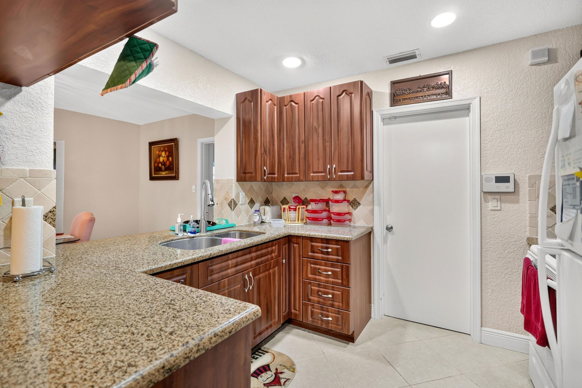 7105 NW 68th Avenue, Tamarac, FL 33321 Photo