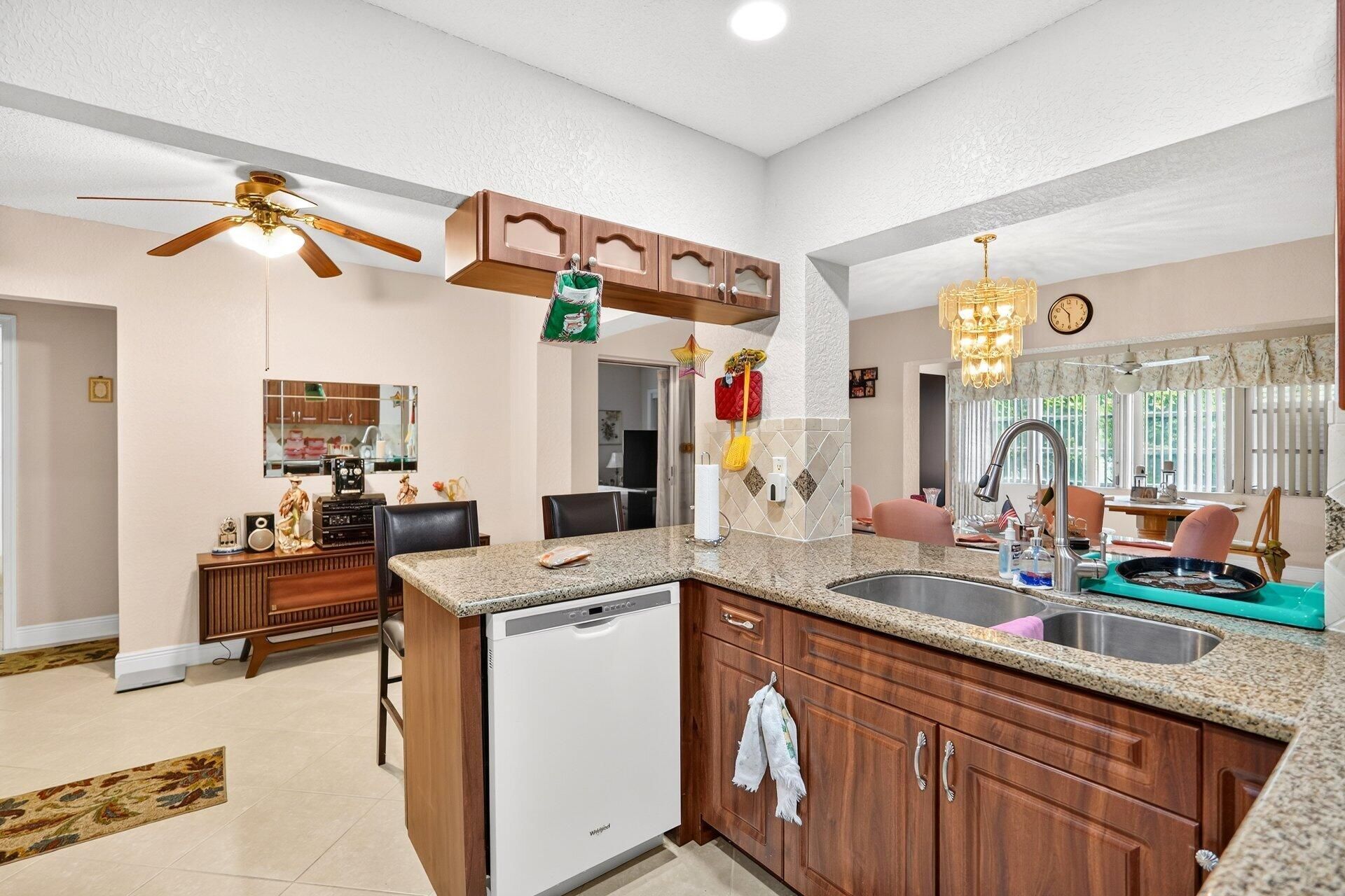 7105 NW 68th Avenue, Tamarac, FL 33321 Photo