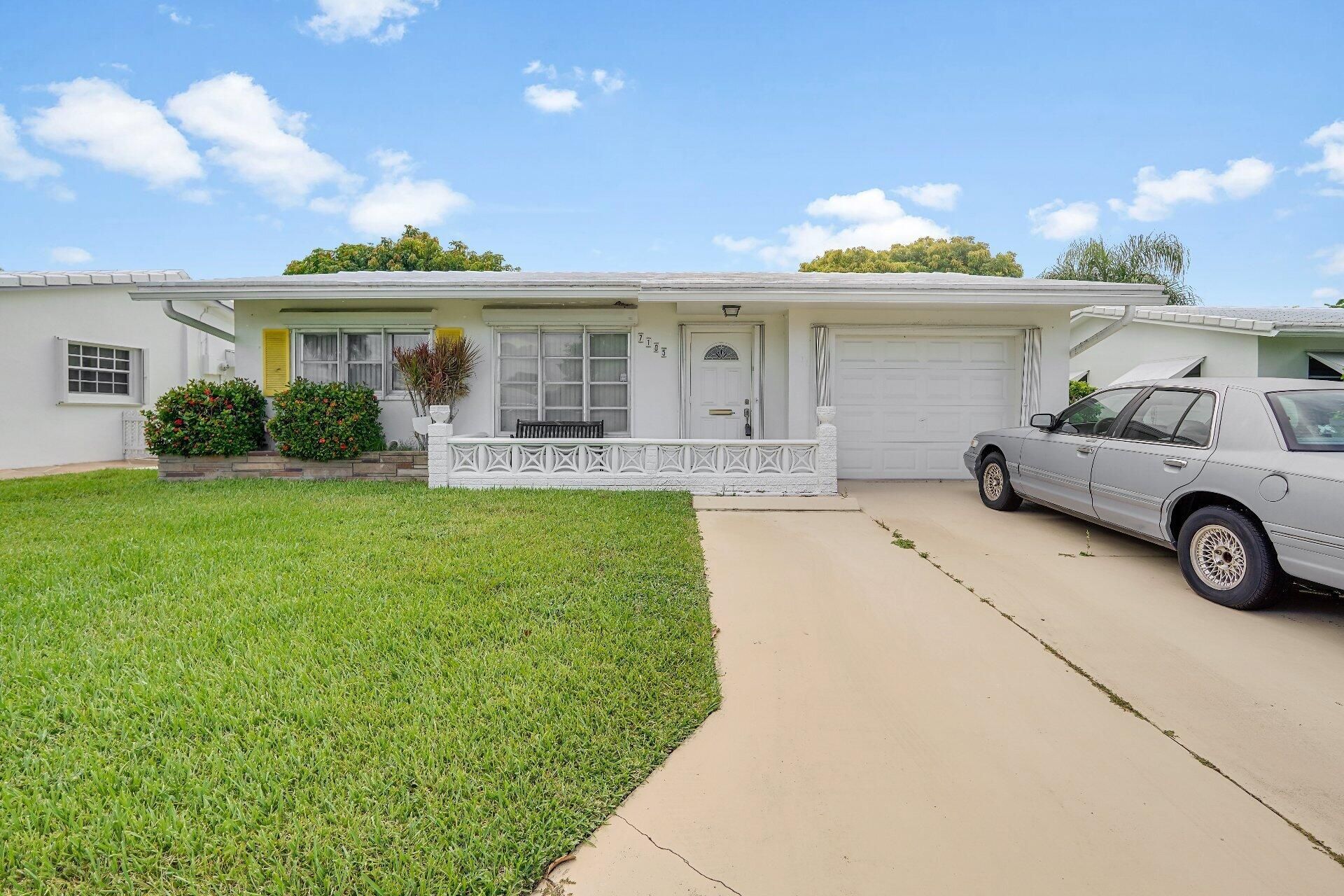 7105 NW 68th Avenue, Tamarac, FL 33321 Photo