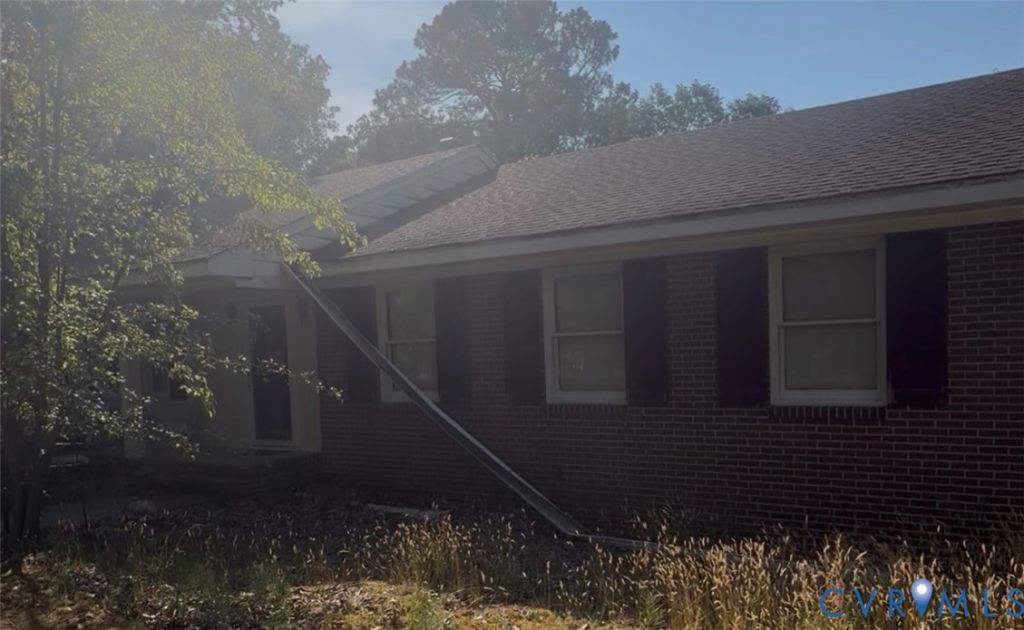 379 Mallard Drive , Hardyville, VA 23070 Main Photo