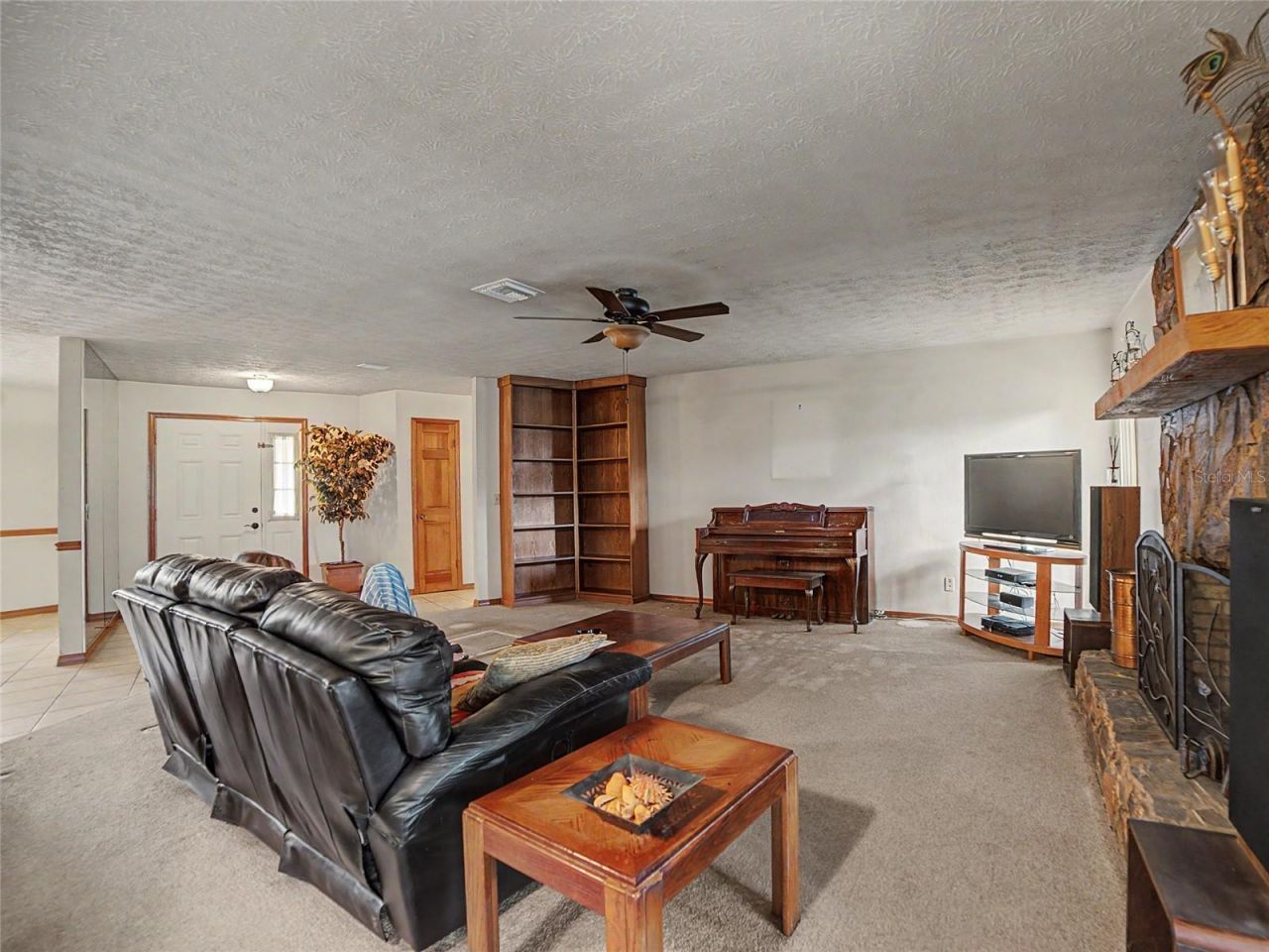 891 Timber Pond Drive , Brandon, FL 33510 Photo